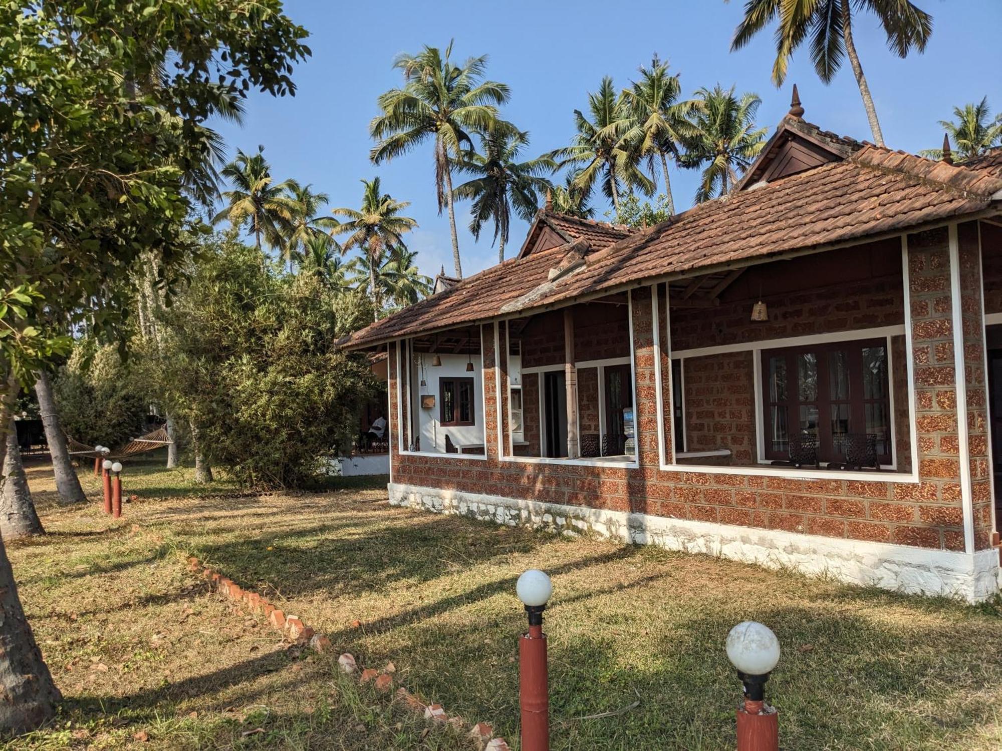 Baycliff Cottages Варкала Экстерьер фото